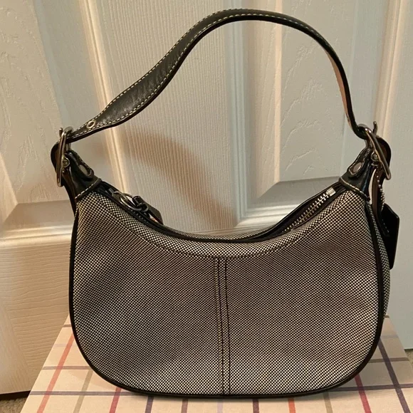バッグ COACH Houndstooth Accessory Pouch rare Coach Houndstooth | eBay
